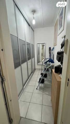 דירה, יהושע רבינוביץ 50, בן גוריון, חולון