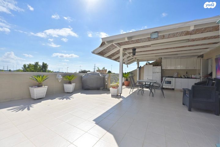 גג/ פנטהאוז, קרית גנים, ראשון לציון