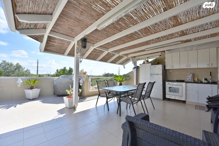 גג/ פנטהאוז, קרית גנים, ראשון לציון