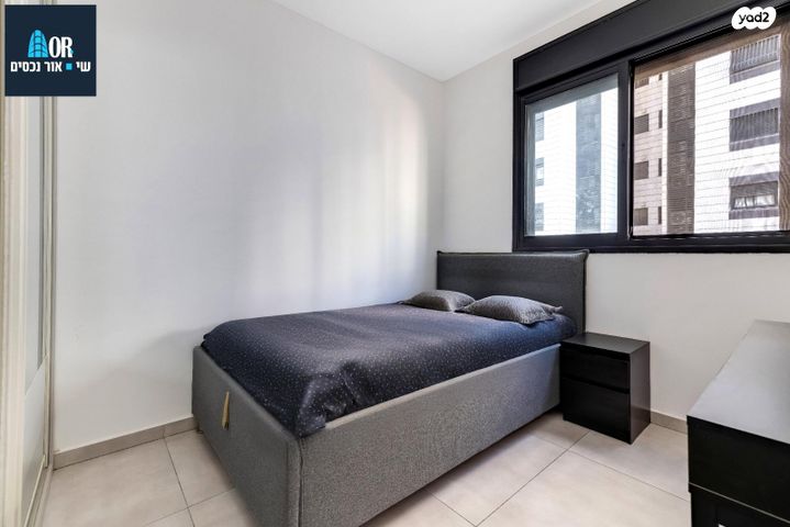 דירה, יעקב דורי, נאות שמיר, רמלה