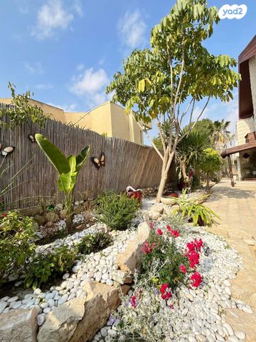 בית פרטי/ קוטג', שאר העיר, עומר