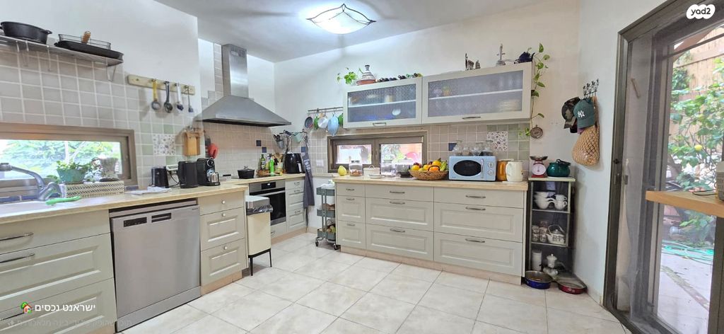 בית פרטי/ קוטג', אורנית