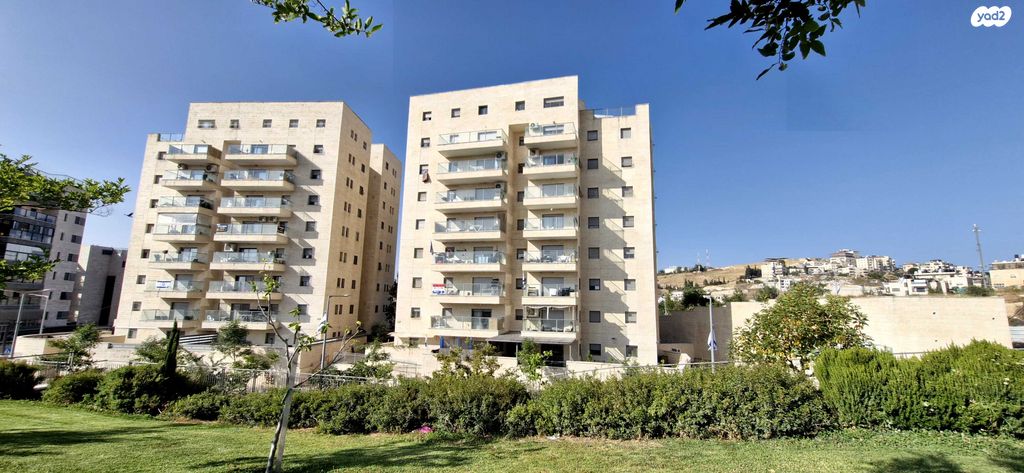 גג/ פנטהאוז, פרופ' יום טוב עסיס 3, פסגת זאב, ירושלים