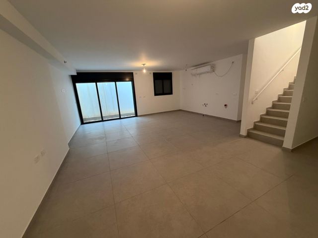 דופלקס, ראול ולנברג 33, נווה שרת, תל אביב יפו