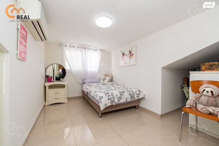 גג/ פנטהאוז, בת חן, רמת חן, חיפה