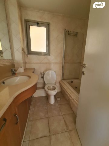 דירה, שדרות לוי אשכול, כוכב הצפון, תל אביב יפו