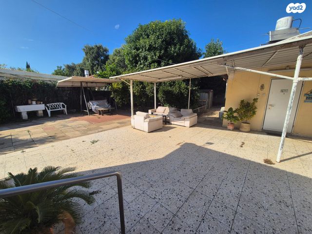 בית פרטי/ קוטג', נחמן סירקין, נאות גנים, נתניה