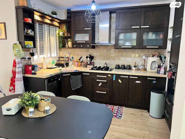 דירה, הבישוף חג'אר 1, חיפה