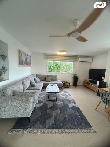 בית פרטי/ קוטג', בית אריה / עופרים