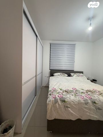 דירה, אריק שרון, נהריה