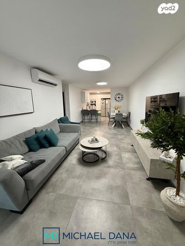 דירה, נווה אליאס, טירת כרמל