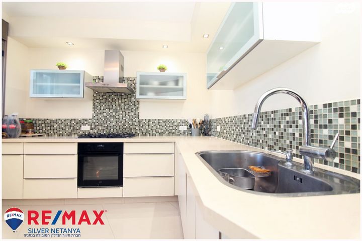 גג/ פנטהאוז, עין גדי 6, עין הים, חדרה