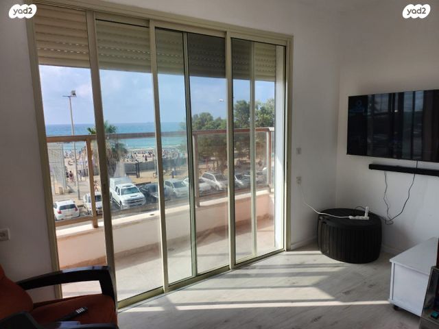 דירה, רציף אהרון רוזנפלד, בת גלים, חיפה