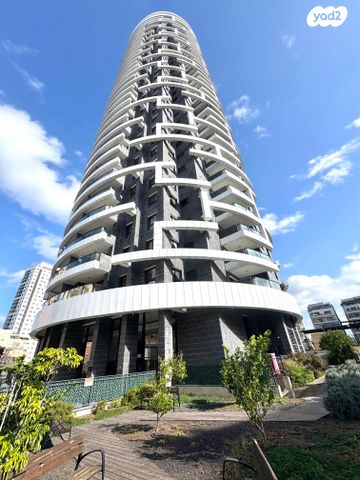 דירה, יוסף הגלילי 22, שכונת בן גוריון, מרכז העיר ג', רמת גן