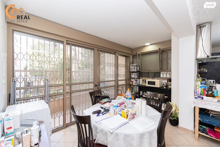 דירה, אלכסנדר ינאי, כרמליה, חיפה