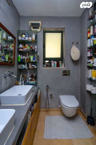 דירת גן, שלמה המלך 44, הצפון הישן - דרום, תל אביב יפו