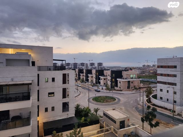 דירה, אריאל שרון, נווה שרון / שער העיר, נתיבות