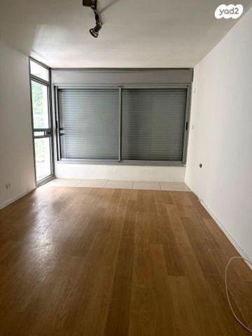 דירה, הרמה, מרכז, כפר סבא