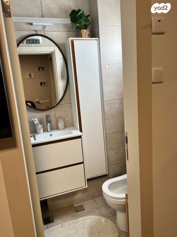 דירה, הבישוף חג'אר 1, חיפה