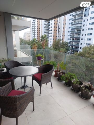 דירה, רקנאטי, תל אביב יפו