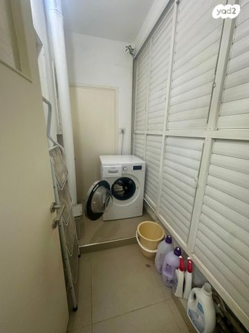 דירה, אסף שמחוני, העיר העתיקה, רמב"ם, דרום, באר שבע