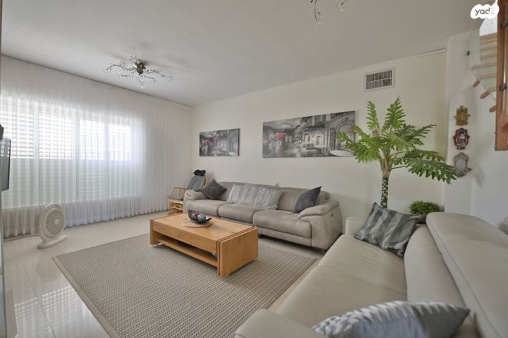 גג/ פנטהאוז, קרית גנים, ראשון לציון