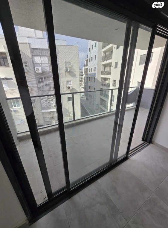 דירה, סוקולוב 18, רוטשילד עצמאות, בת ים