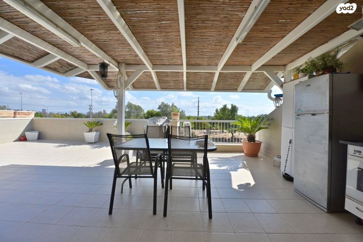 גג/ פנטהאוז, קרית גנים, ראשון לציון