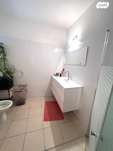 דירה, מנורה, נאות אפקה ב', תל אביב יפו