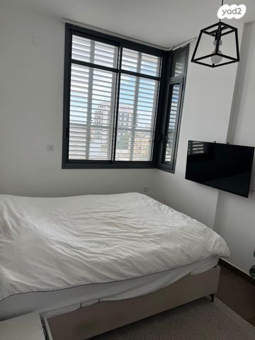 דירה, דרך שלמה, גבעת הרצל, אזור המלאכה יפו, תל אביב יפו