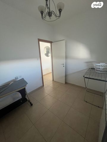 דירה, שמעון בן חמו 24, חומת שמואל, הר חומה, ירושלים