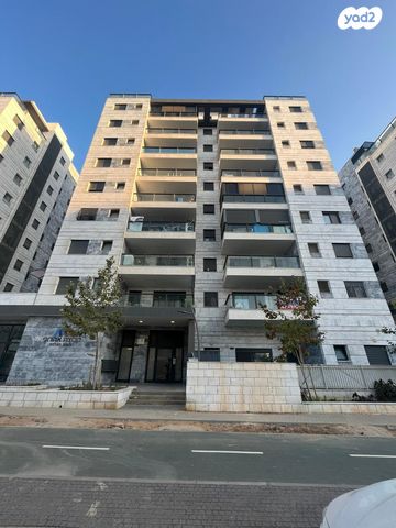 דירה, אריאל שרון, נווה שרון / שער העיר, נתיבות