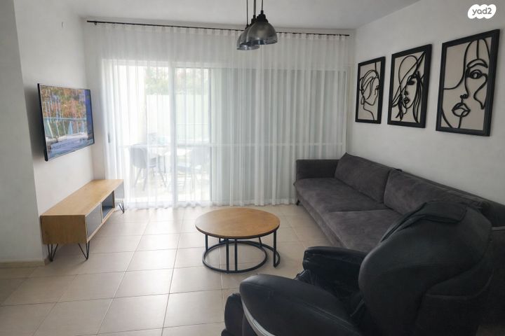 ד"ר הרמן מאאס 