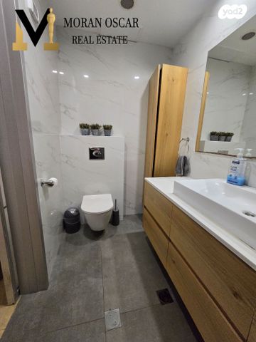 דירת גן, שרה אהרונסון 5, אזור הבילויים, רמת גן