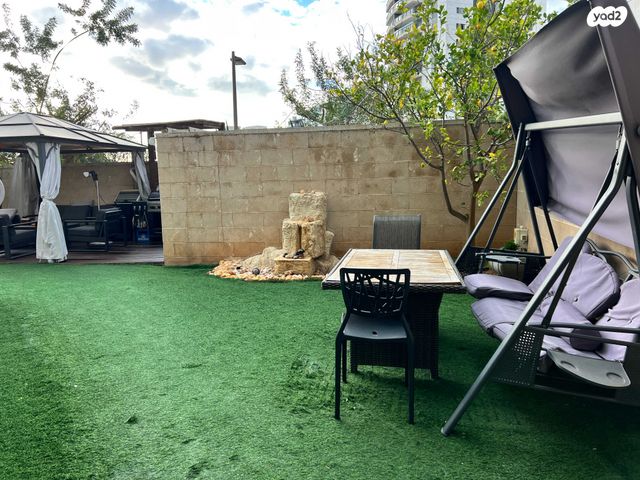 דירת גן, הסיפון, נאות רבין, יבנה