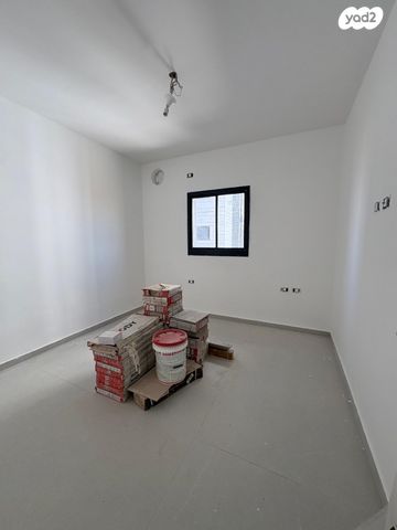 דירה, דרך משה דיין 28, יהוד מונוסון