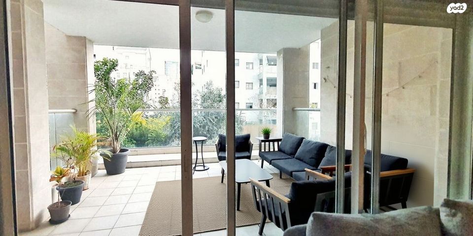 דובה ויצחק שיינפיין 