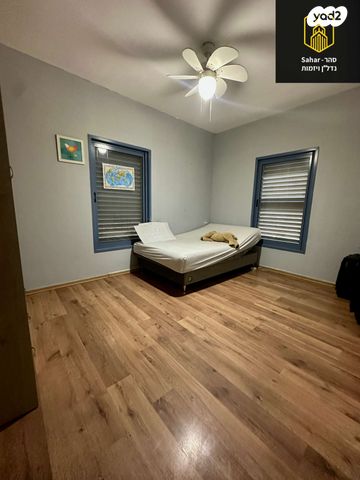 דו משפחתי, שובל, אלפי מנשה