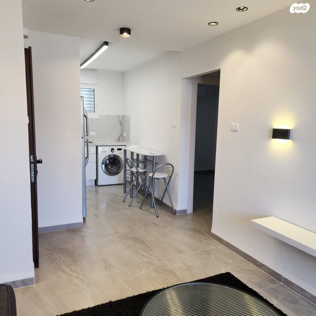 דירה, החלוץ, טרומפלדור, נהריה