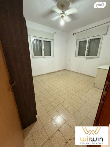 דו משפחתי, מיכה 7, קרית אתא