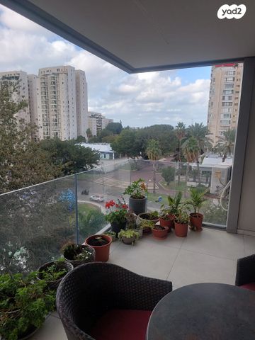 דירה, רקנאטי, תל אביב יפו