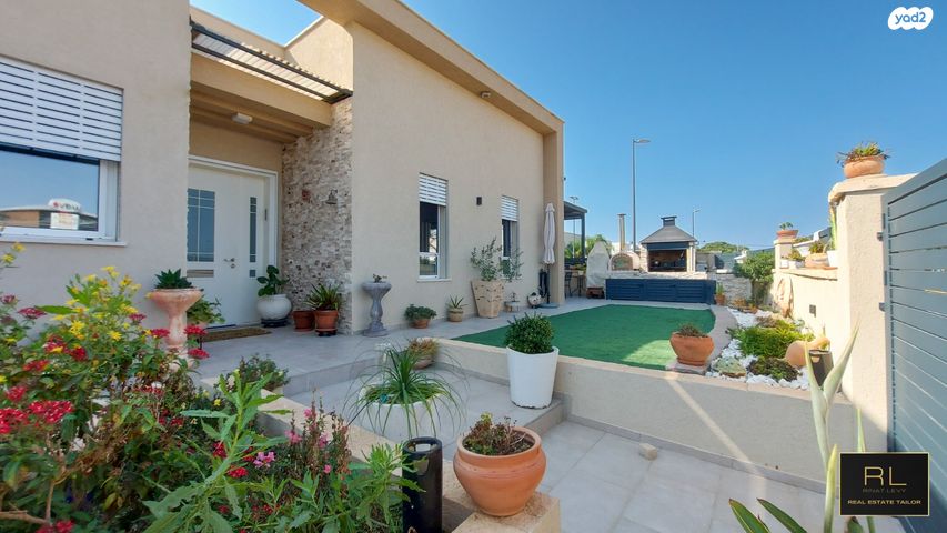 בית פרטי/ קוטג', הגפן, עתלית