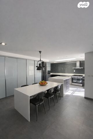 בית פרטי/ קוטג', ישראל גלילי, רמת פולג, נתניה