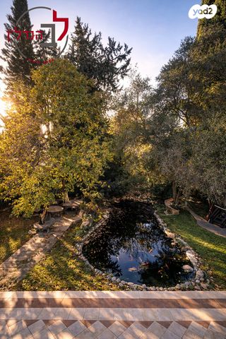 בית פרטי/ קוטג', גני יהודה, סביון