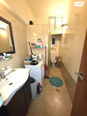 דירה, שכונת יהלום, מרכז העיר ב, רמת גן