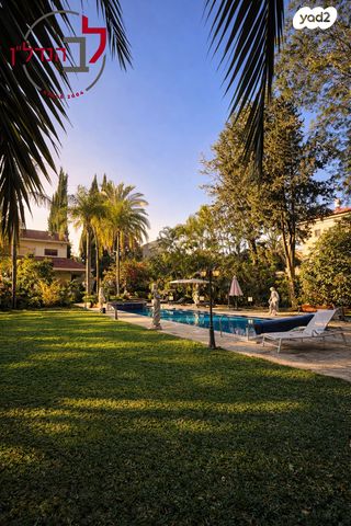 בית פרטי/ קוטג', גני יהודה, סביון