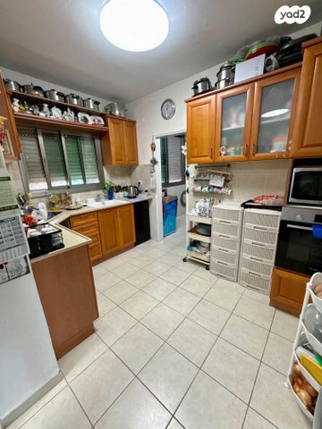 דירה, התמר 5, כרמל מערבי, חיפה