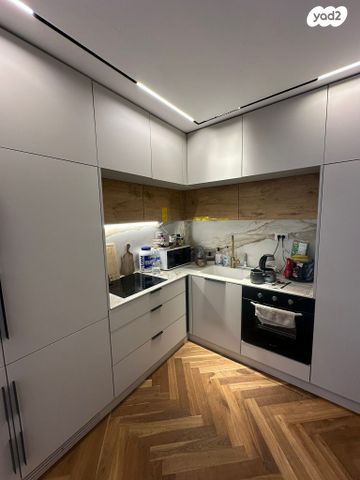 דירה, ז'בוטינסקי 6, עצמאות יוספטל, בת ים