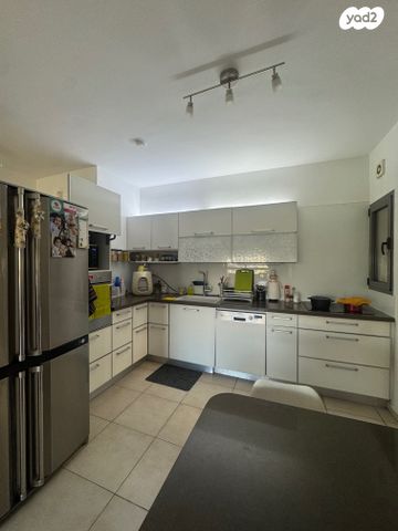 דירה, ניסן הרפז, בית הכרם, רמת בית הכרם, ירושלים