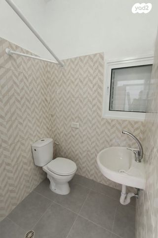 דירה, יוחנן הקדוש, ואדי נסנאס, חיפה